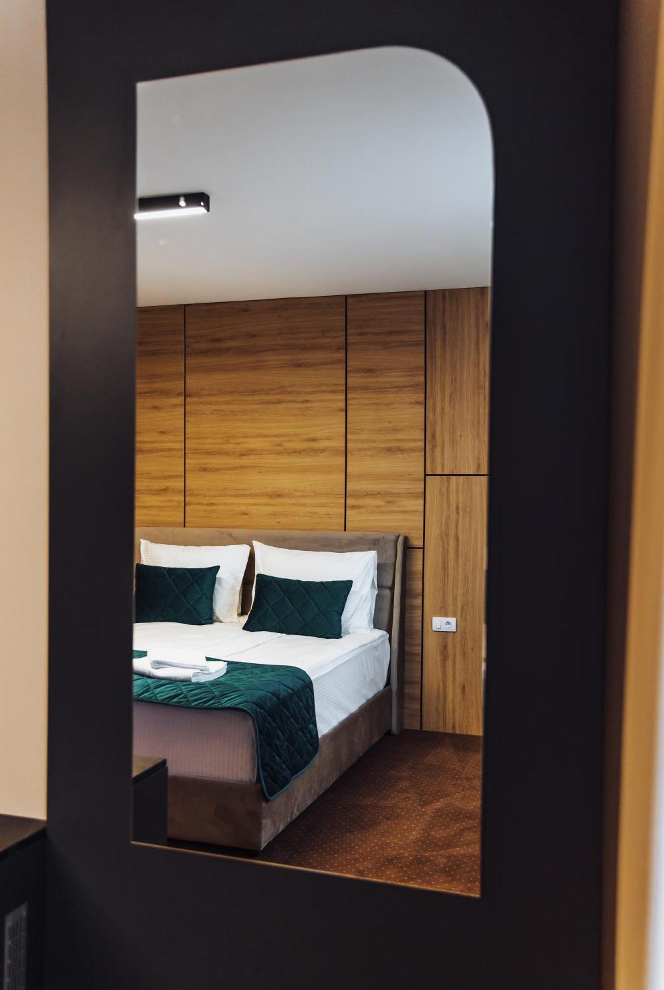 Hotel Brcko Gas Sarajevo Lukavica Extérieur photo