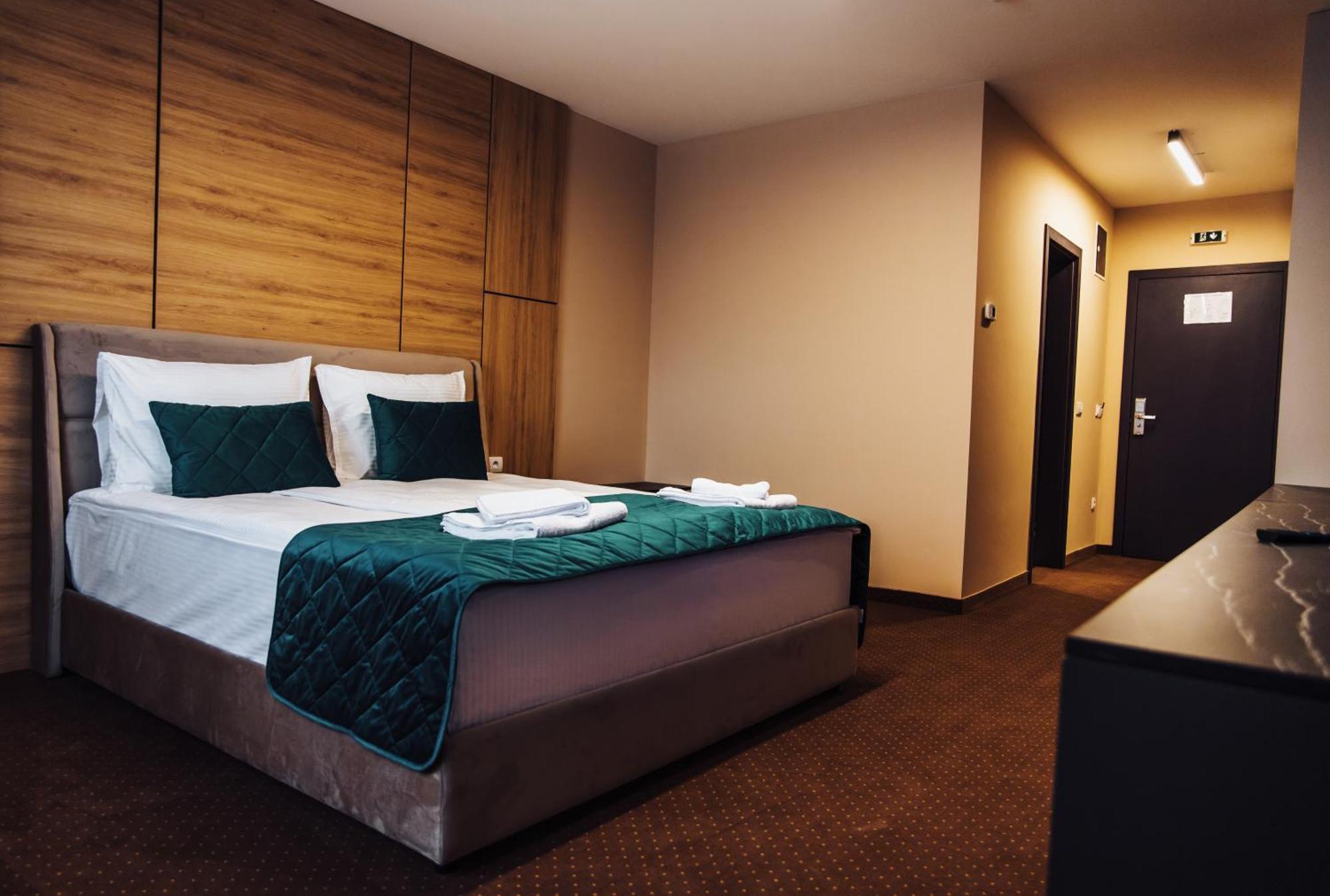 Hotel Brcko Gas Sarajevo Lukavica Chambre photo